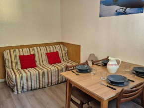Appartement cosy 4 pers à 50m des thermes et 300m des pistes, wifi, ascenseur - FR-1-234-128